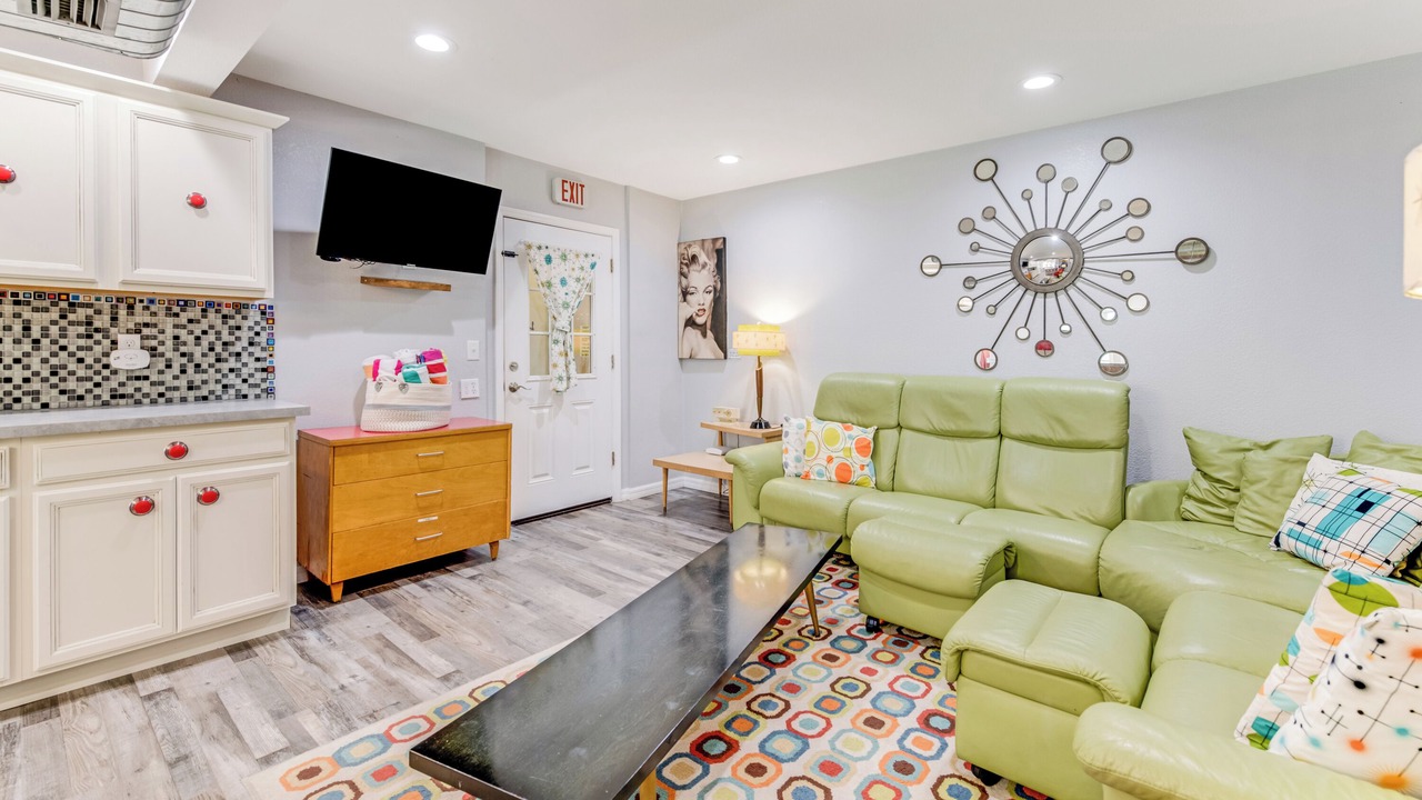 Photo of Livingroom in Oakdale Park