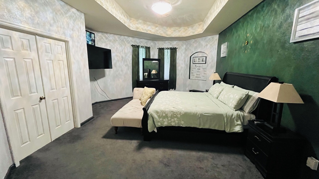 Photo of Bedroom in Trafalgar Village