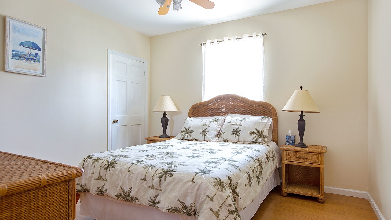 Photo of Bedroom in Parrot Cove