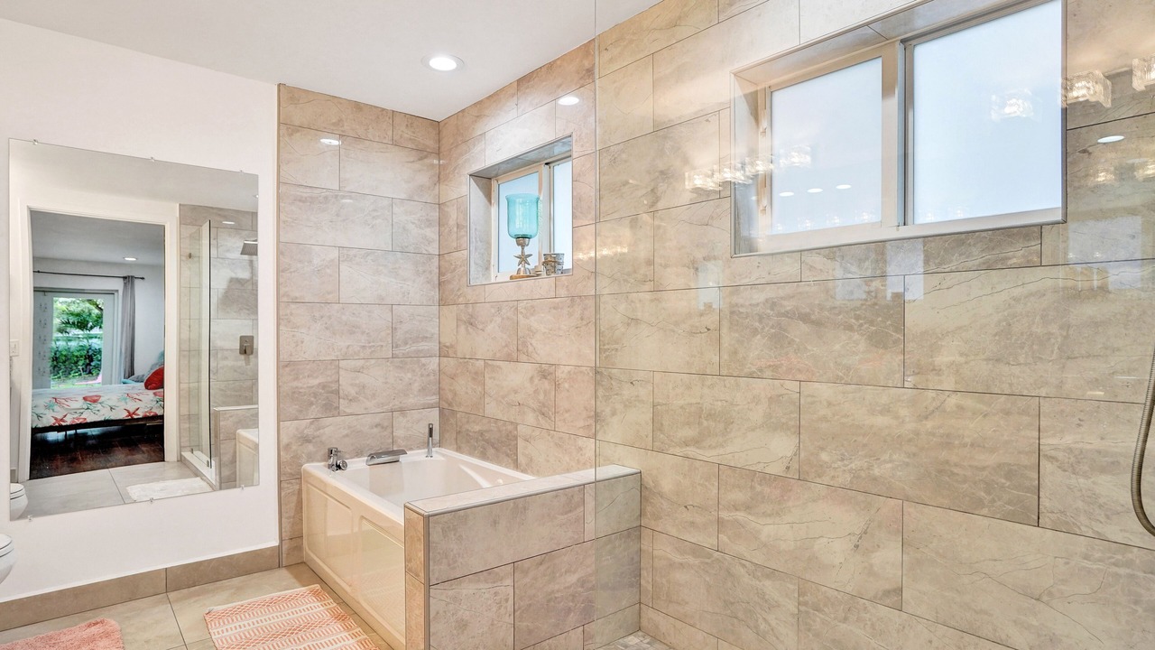 Photo of Bathroom in Miami Gardens