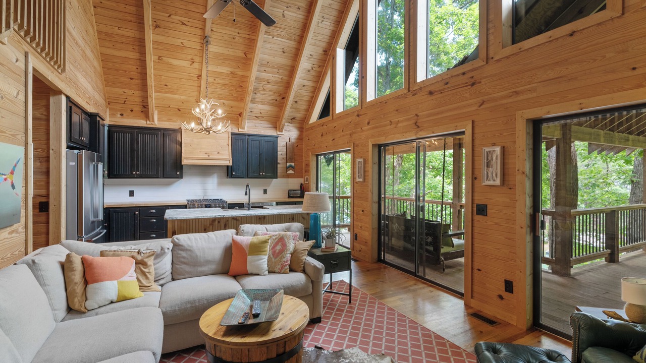 Photo of Livingroom in Seneca