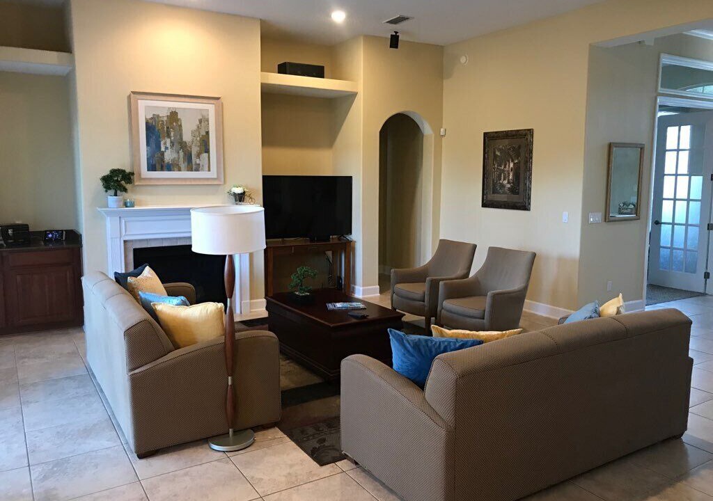 Photo of Livingroom in Doctors Inlet