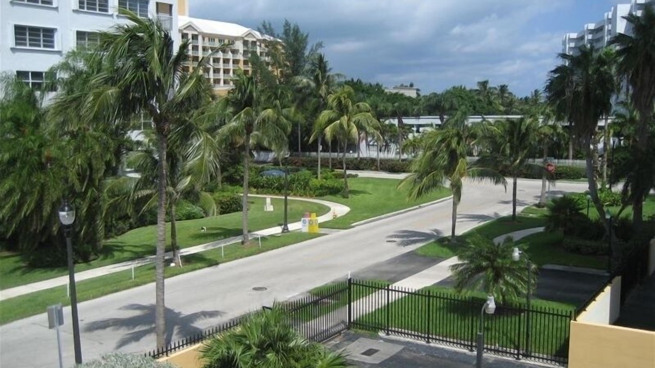 Photo of Patio Balcony in Key Biscayne