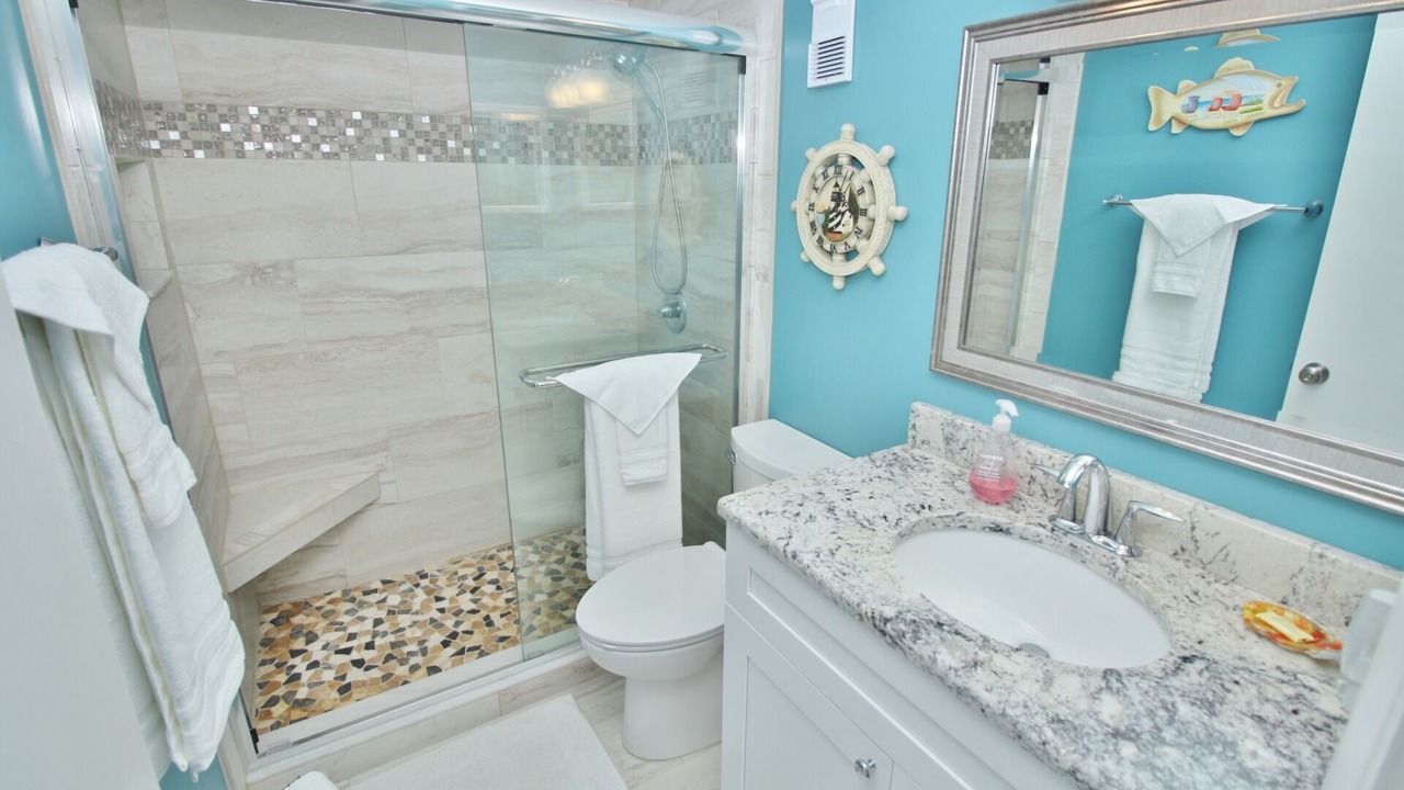 Photo of Bathroom in Point East