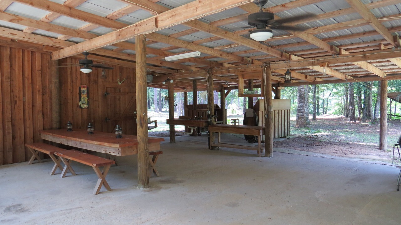 Photo of Outdoor in Clarksville