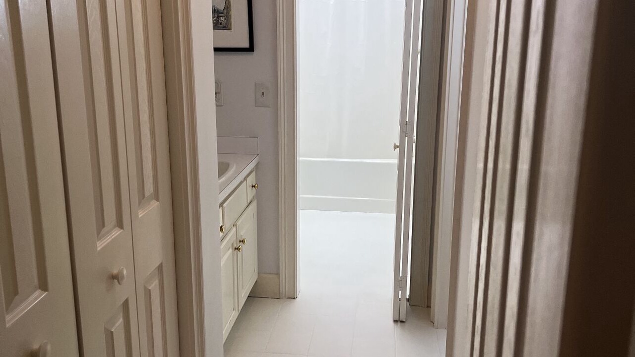 Photo of Bathroom in Gainesville