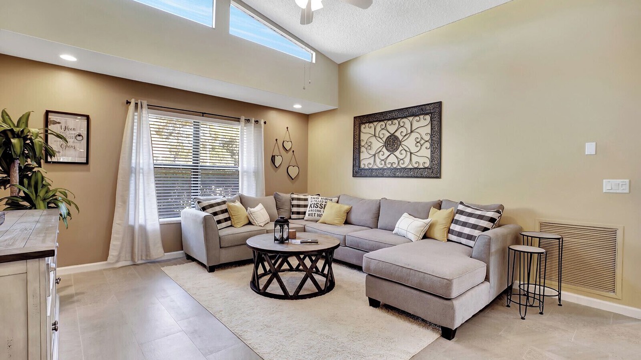 Photo of Livingroom in Wellington