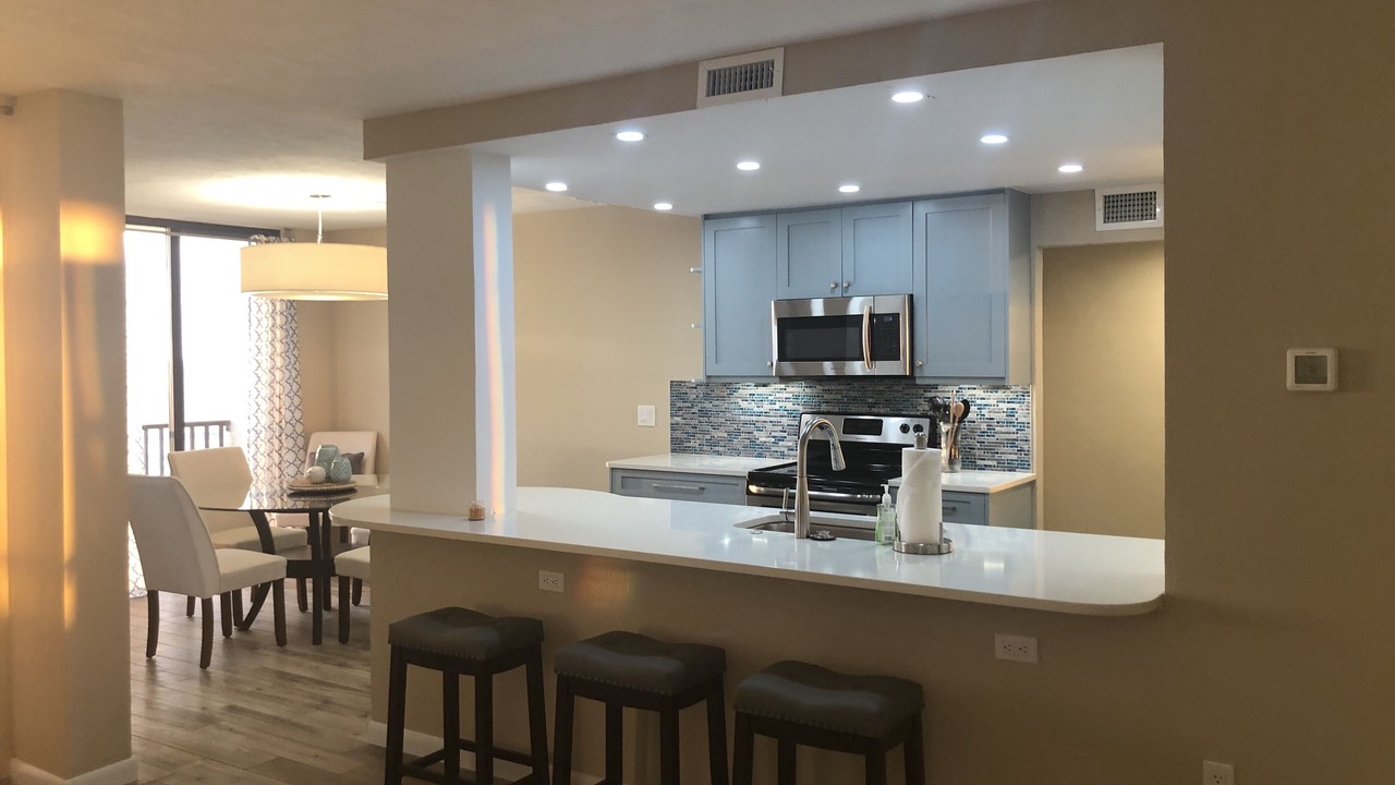 Photo of Kitchen in Vanderbilt Beach