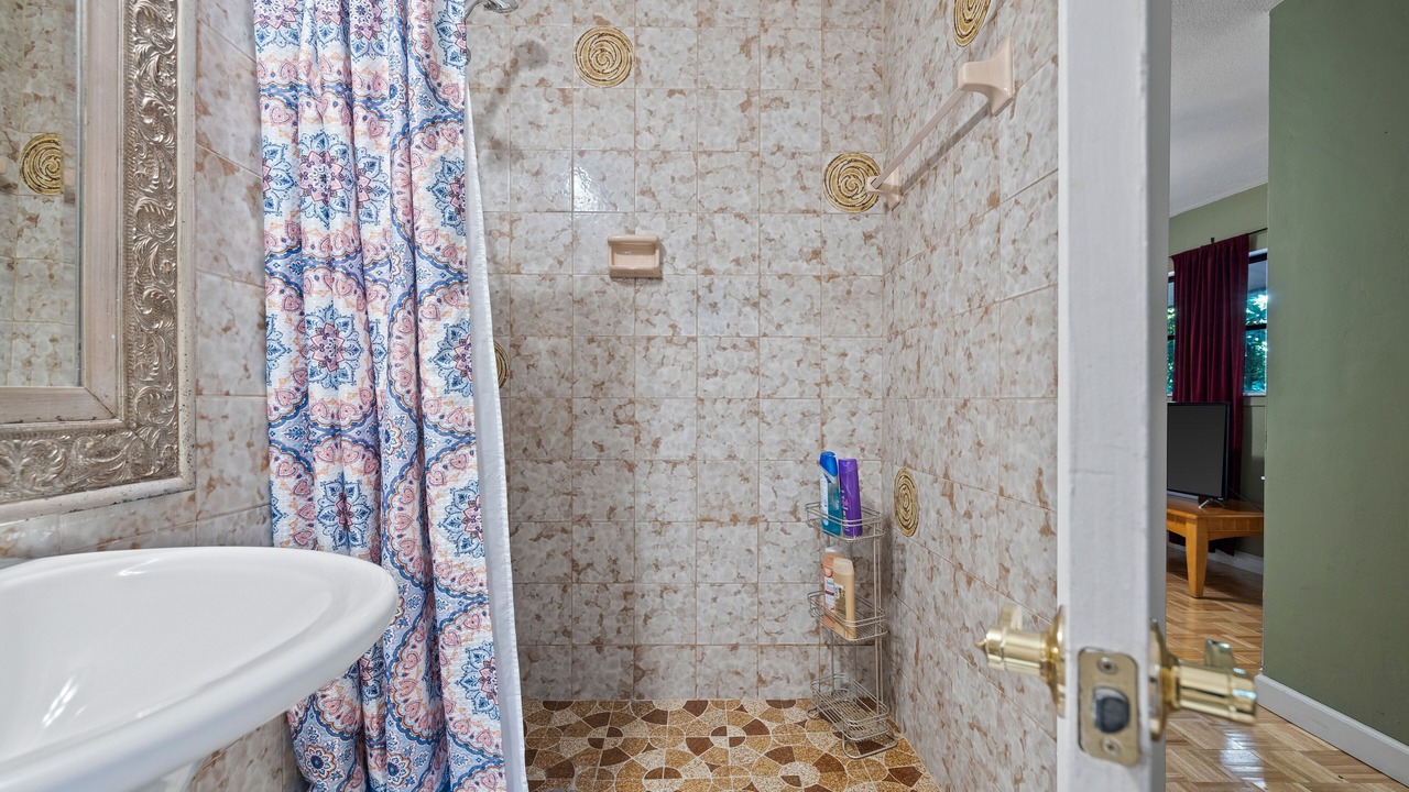 Photo of Bathroom in North Miami
