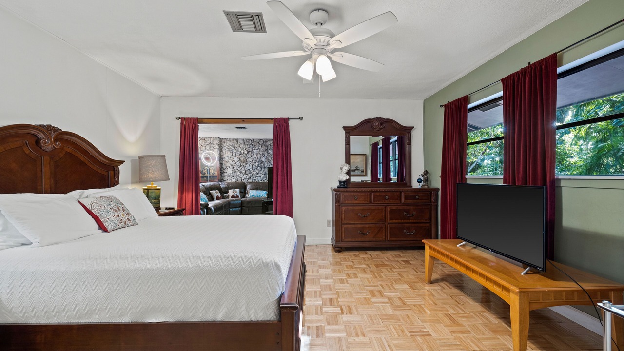 Photo of Bedroom in North Miami