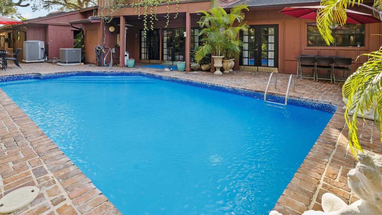 Photo of Outdoor in North Miami