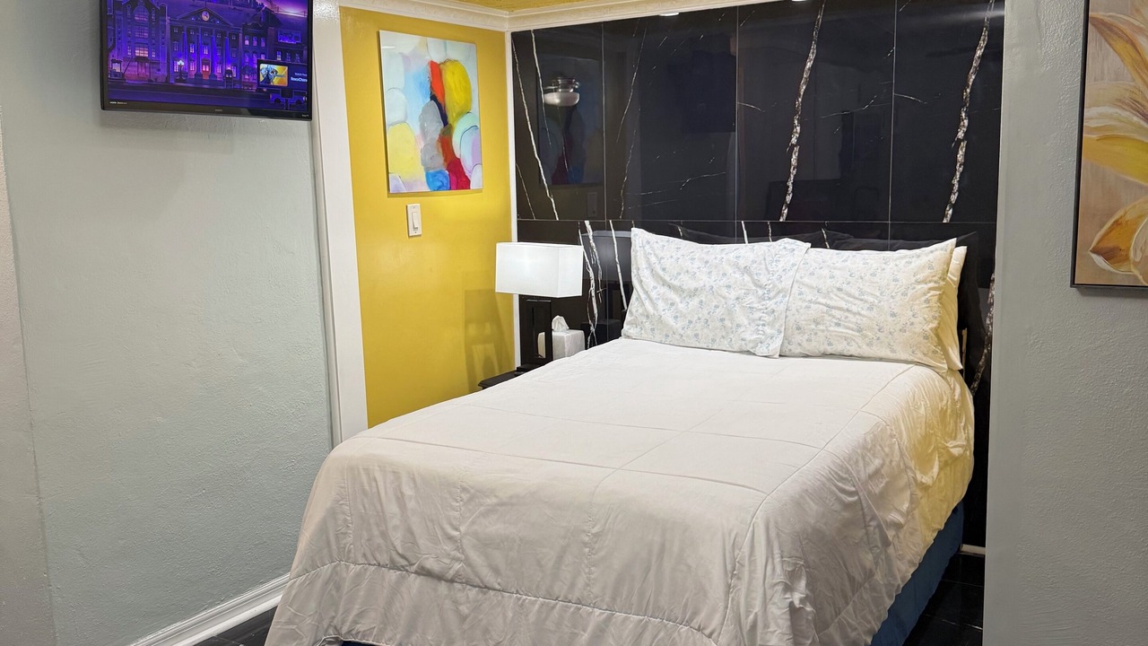 Photo of Bedroom in Northside