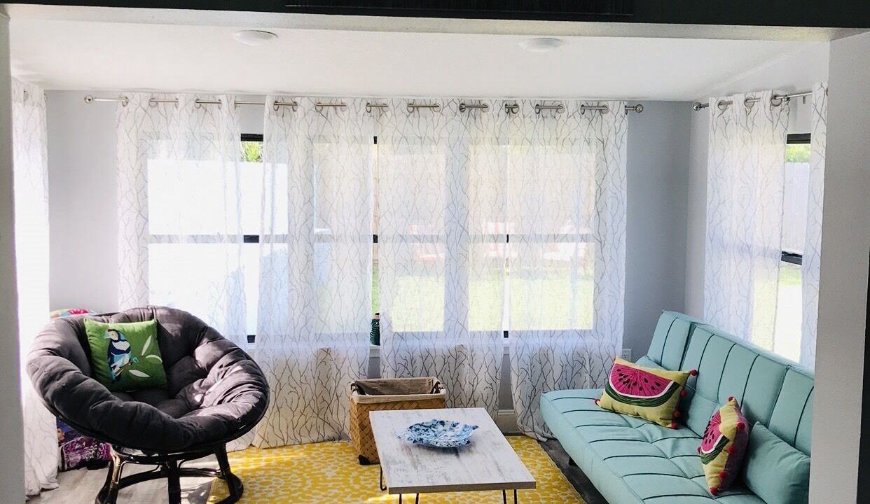 Photo of Livingroom in Seacoast Shores