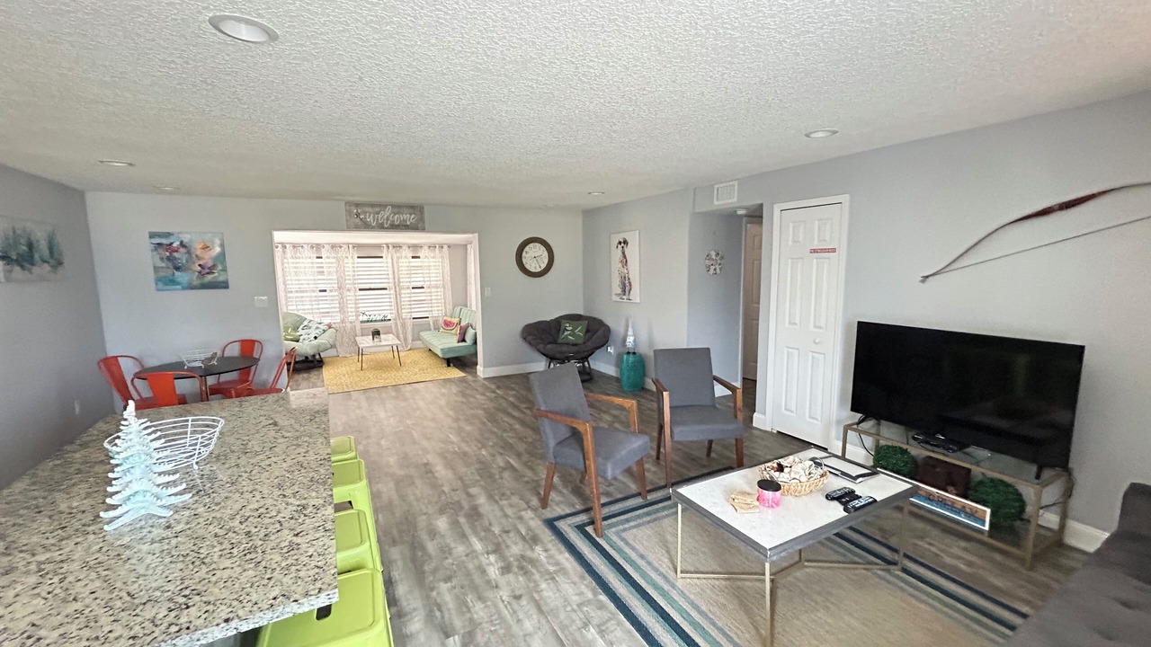 Photo of Livingroom in Seacoast Shores