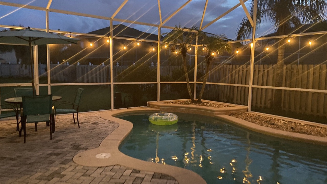 Photo of Outdoor in Meadow Woods