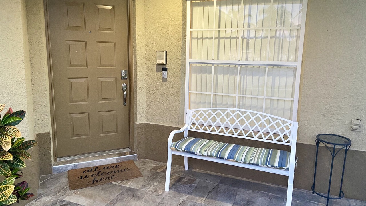 Photo of Outdoor in Meadow Woods