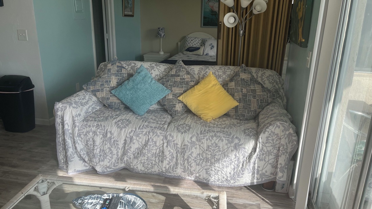 Photo of Bedroom in Laguna Shores