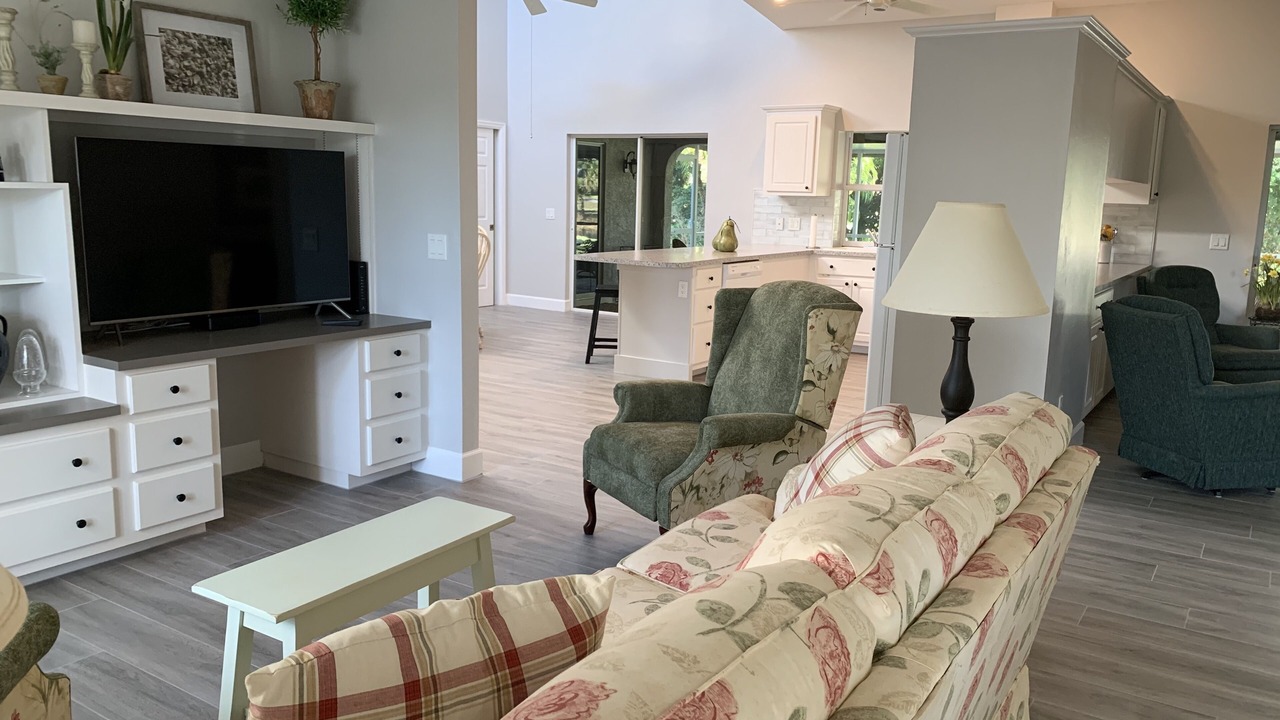 Photo of Bedroom in Alden Pines