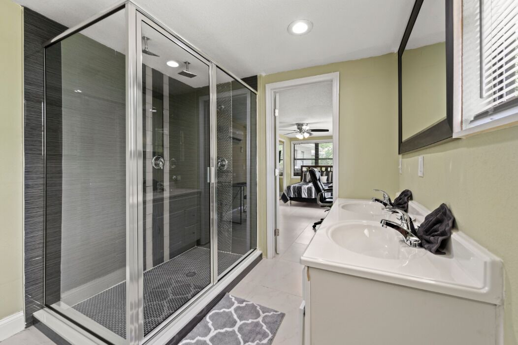 Photo of Bathroom in Englewood