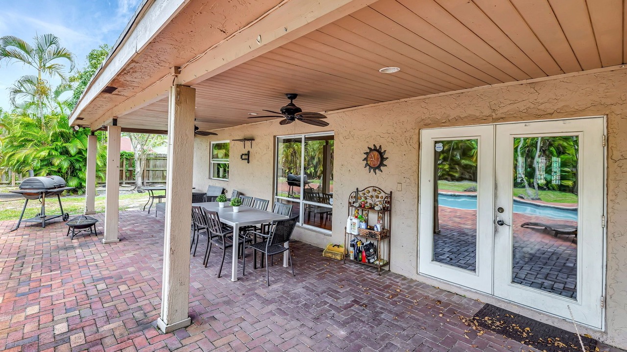 Photo of Outdoor in Tamarac