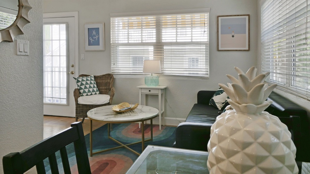 Photo of Livingroom in Pass-a-Grille