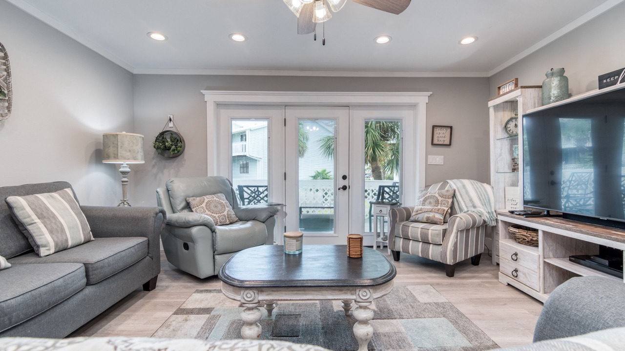 Photo of Livingroom in Navarre Beach