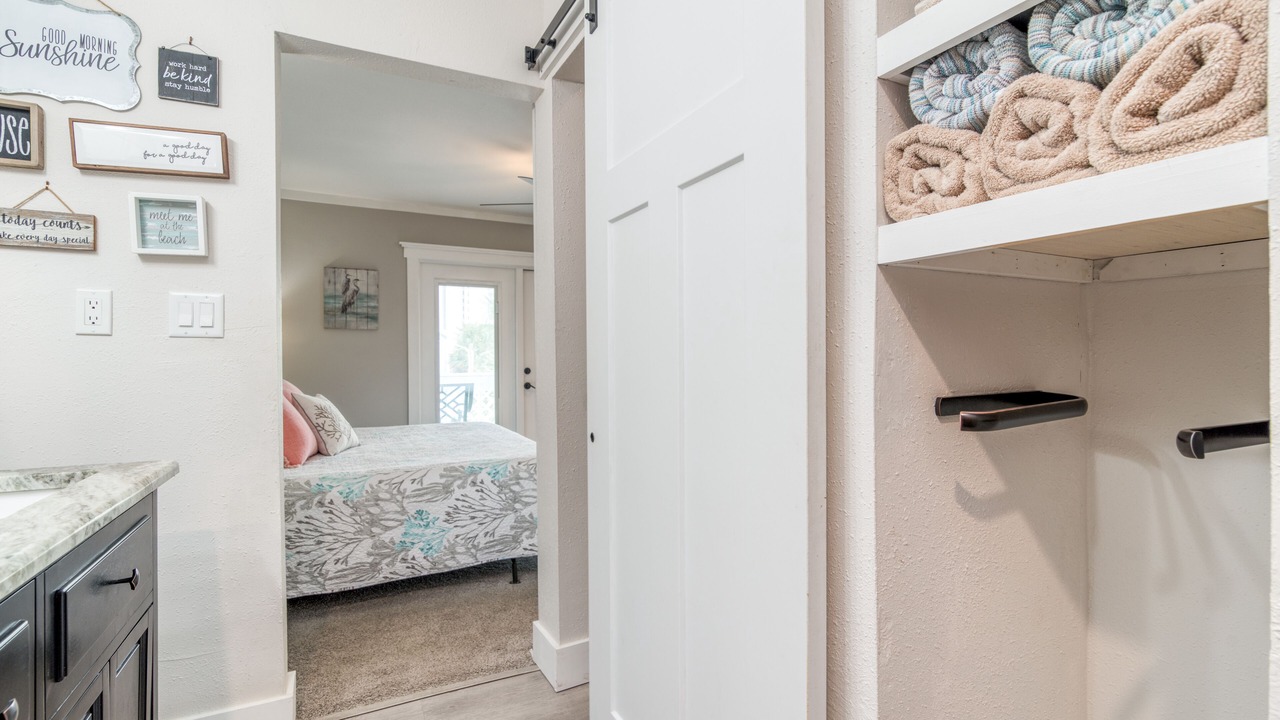 Photo of Bedroom in Navarre Beach