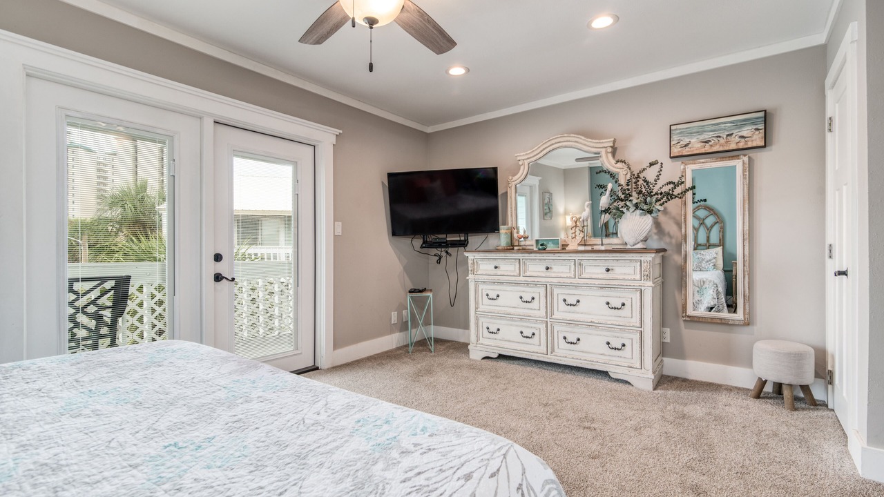 Photo of Bedroom in Navarre Beach