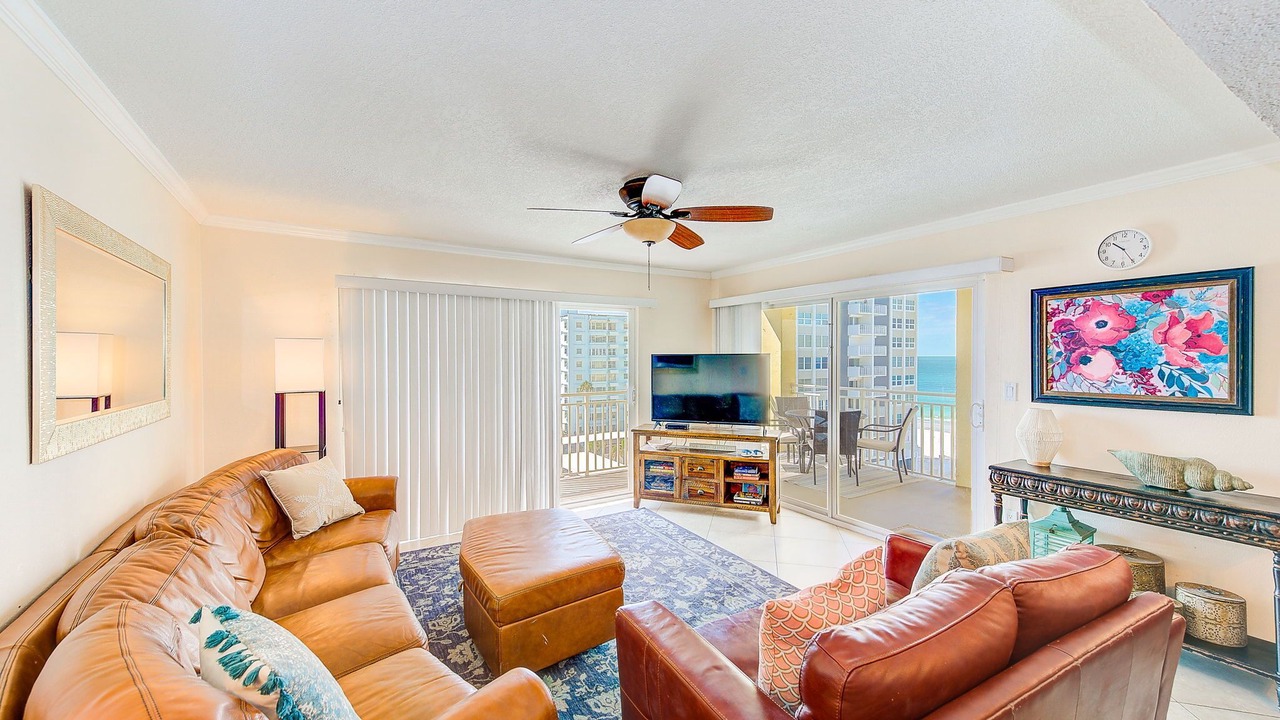 Photo of Livingroom in North Redington Beach
