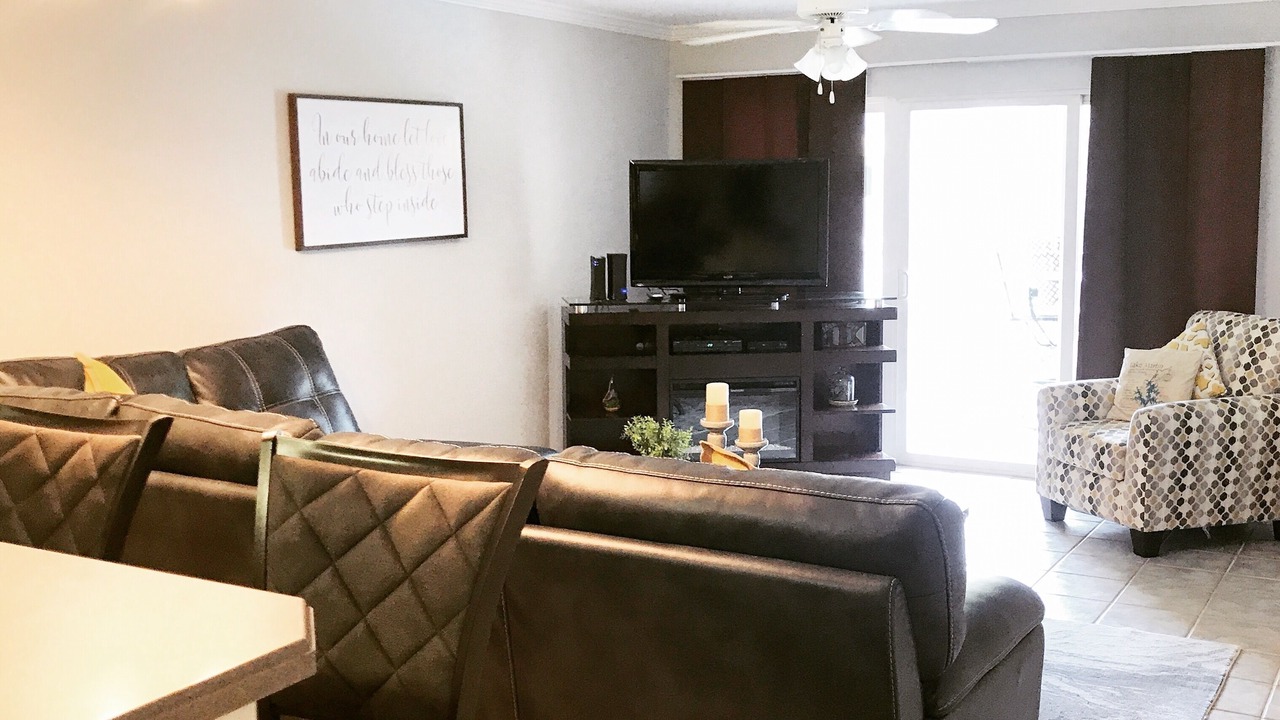Photo of Livingroom in Alexander City