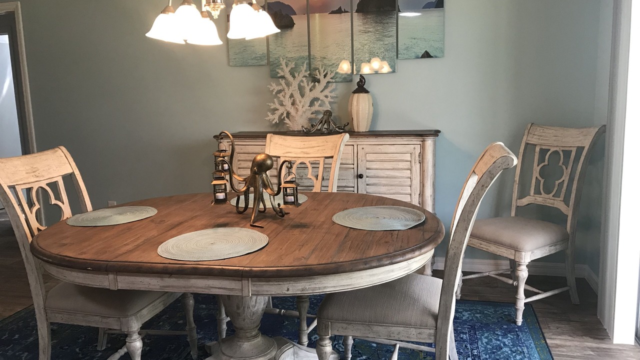Photo of Bedroom in Duval