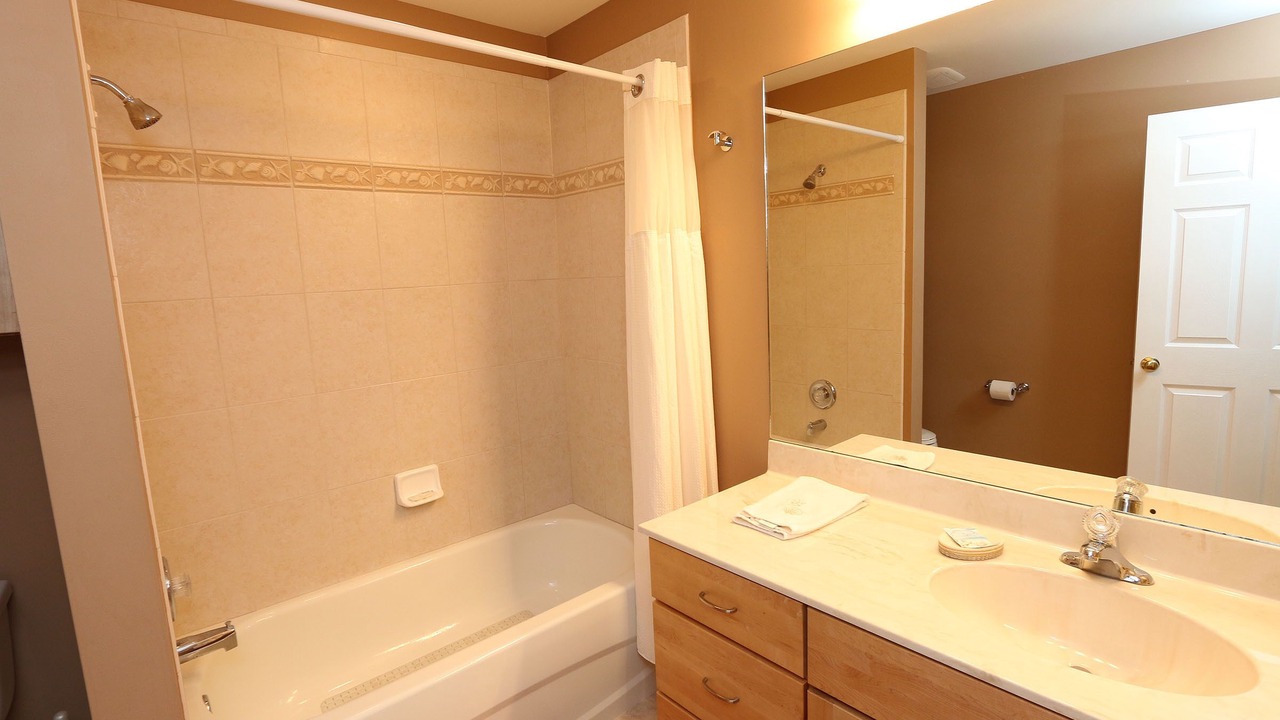Photo of Bathroom in Biggar