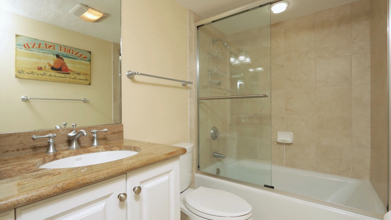 Photo of Bathroom in Beachview Country Club Estates