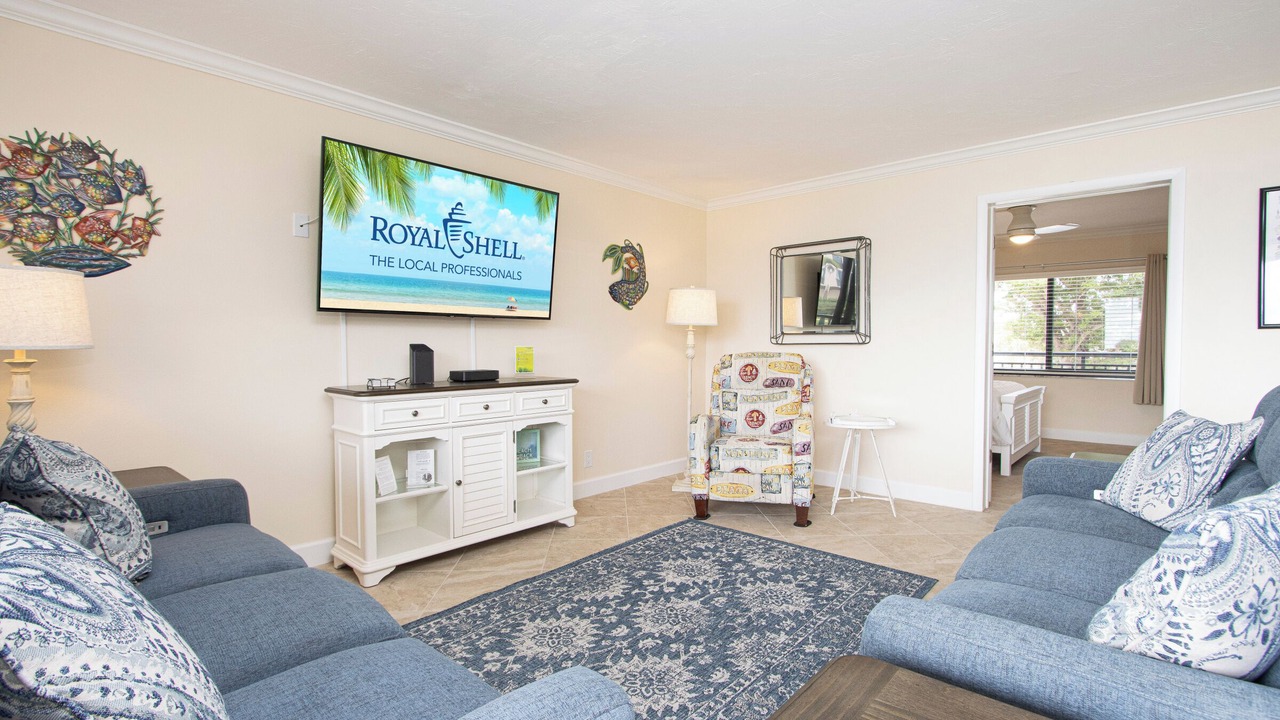 Photo of Livingroom in Beachview Country Club Estates