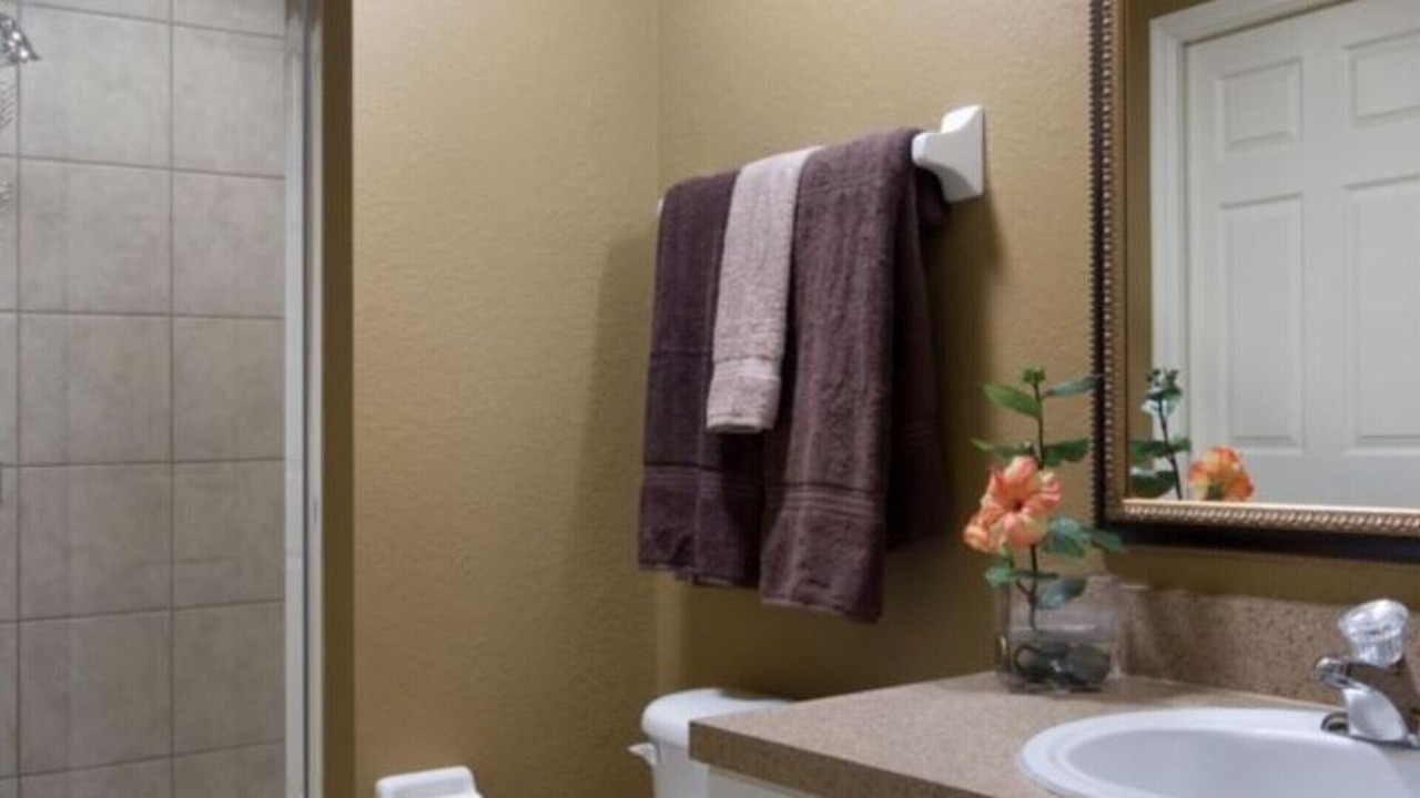 Photo of Bathroom in Orange Lake