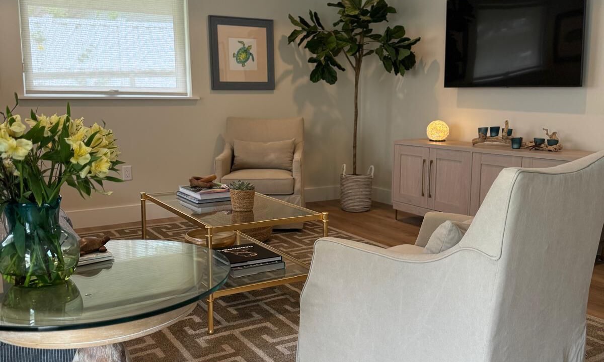 Photo of Bedroom in Royal Harbor