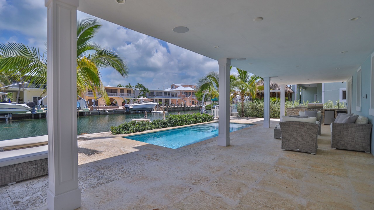 Photo of Outdoor in Venetian Shores