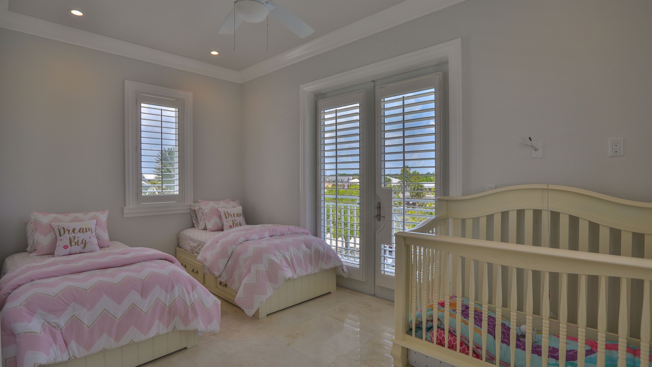 Photo of Bedroom in Venetian Shores