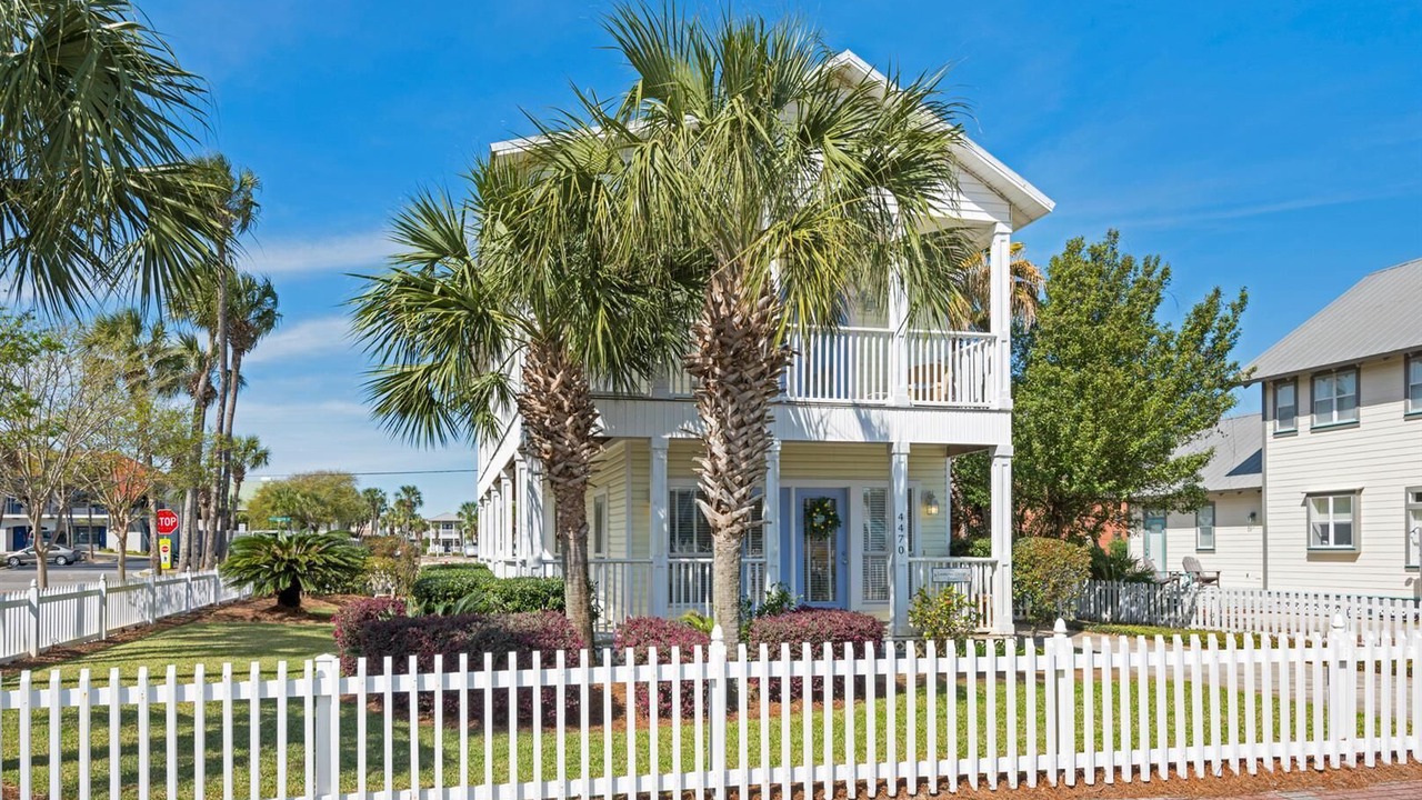 Photo of Outdoor in Crystal Shores