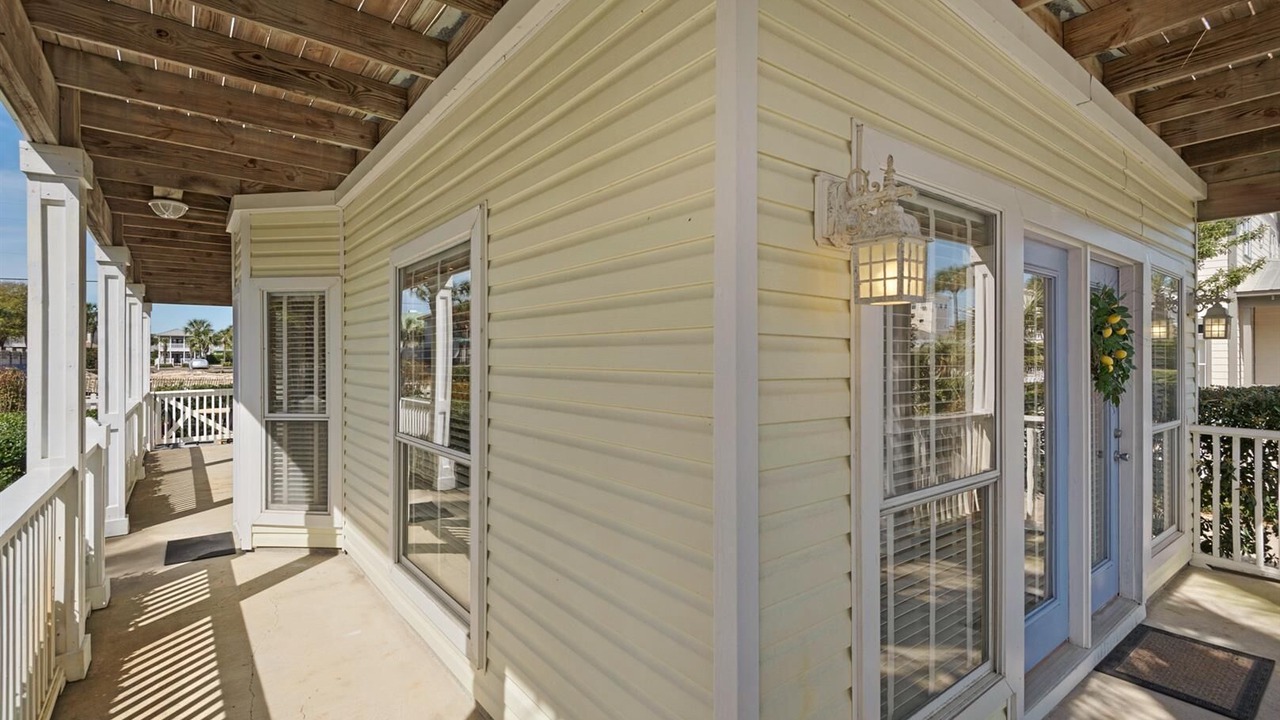 Photo of Outdoor in Crystal Shores