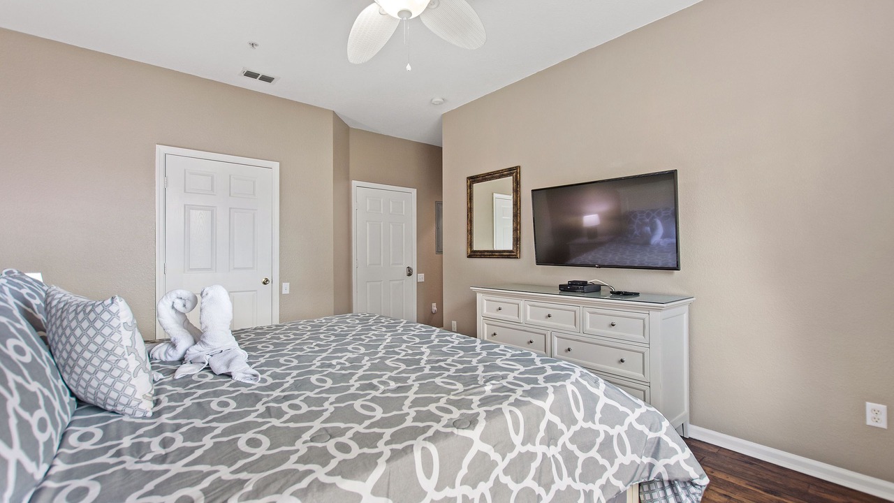 Photo of Bedroom in Windsor Hills