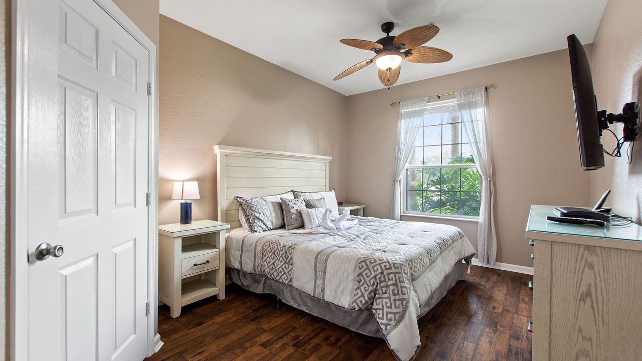 Photo of Bedroom in Windsor Hills