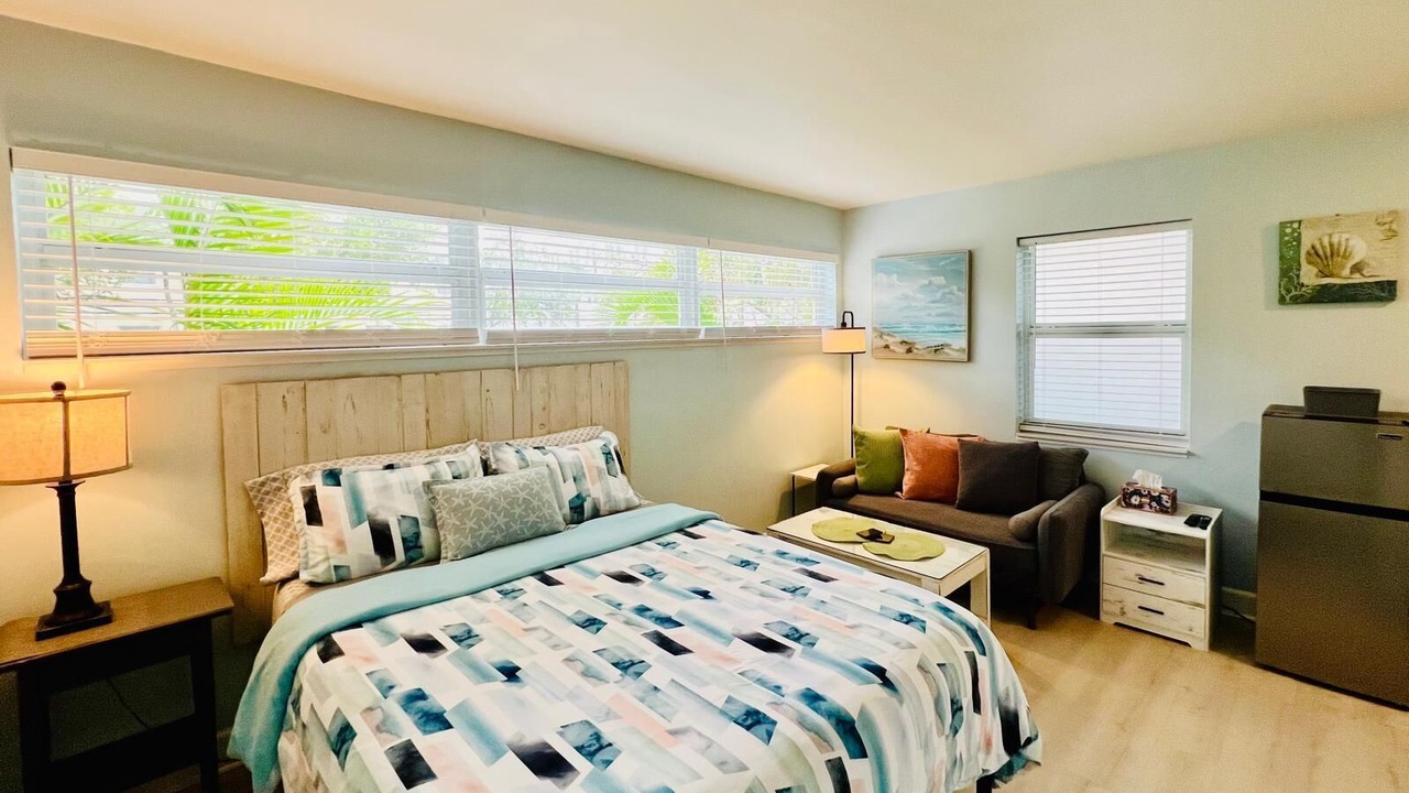 Photo of Bedroom in Lake Worth