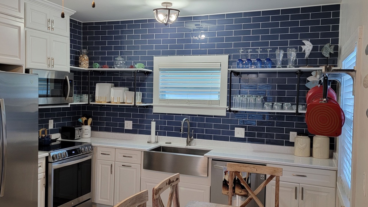 Photo of Kitchen in Historic Seaport