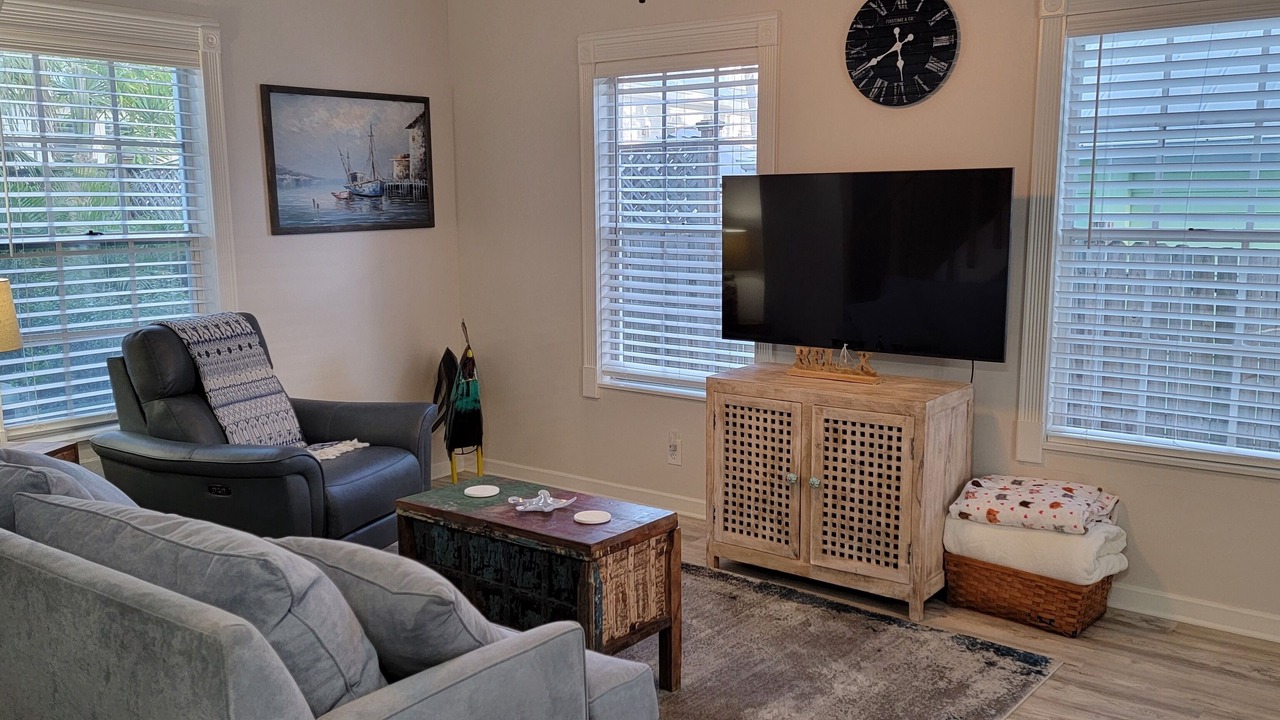 Photo of Bedroom in Historic Seaport