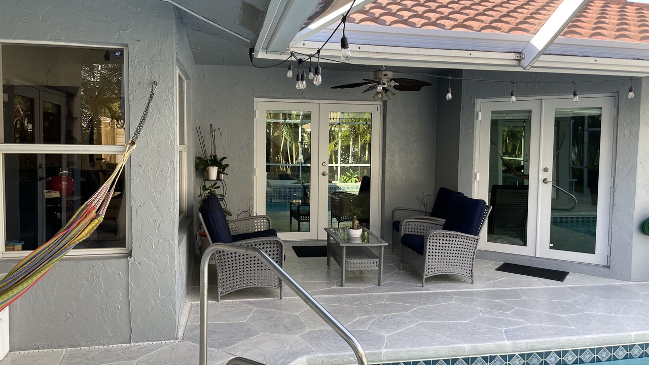 Photo of Outdoor in Greenview Shores