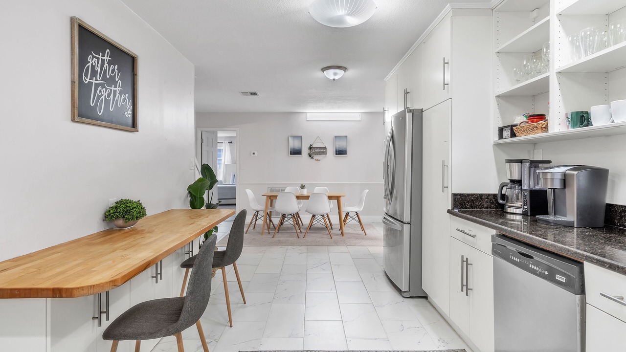 Photo of Kitchen in Bay Crest Park