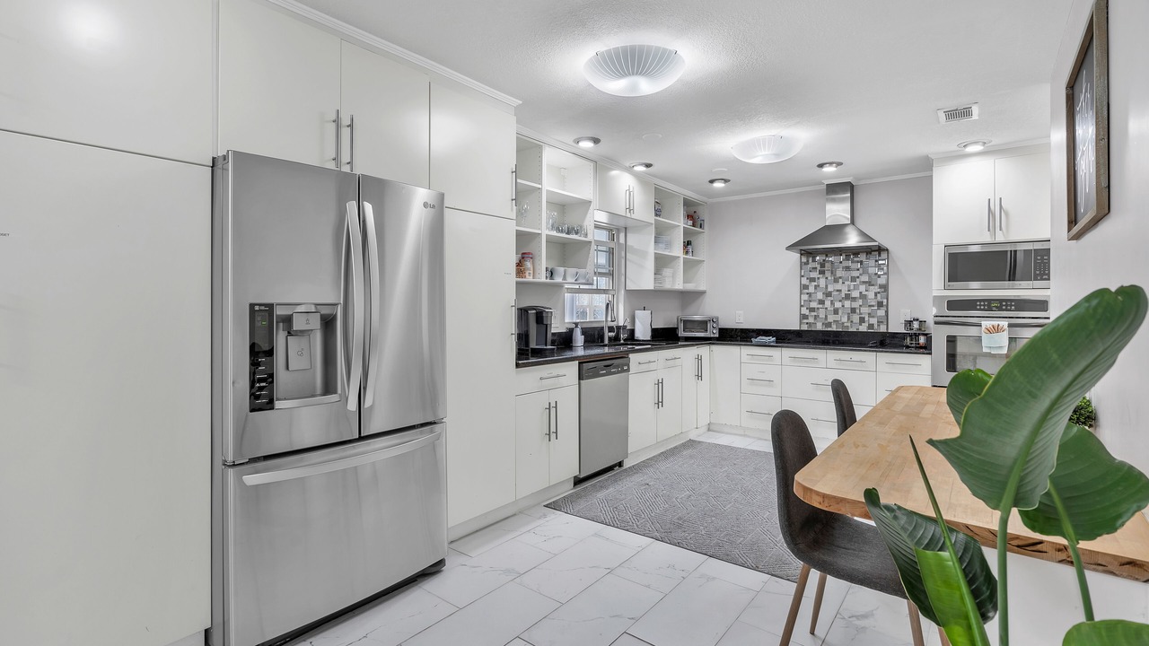 Photo of Kitchen in Bay Crest Park