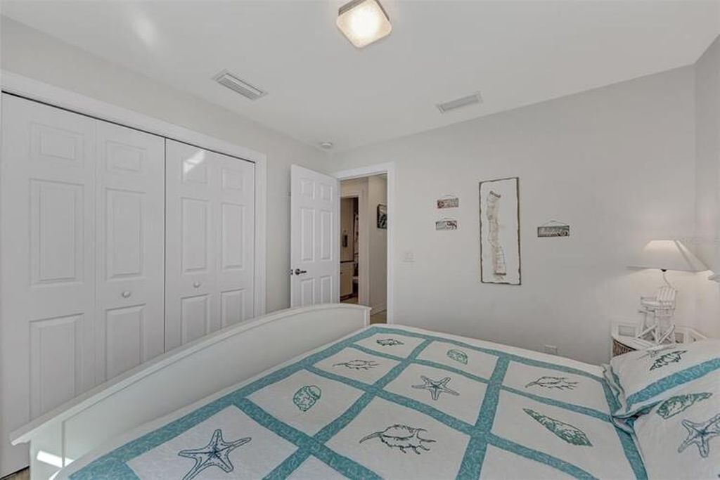 Photo of Bedroom in Rotonda Lakes
