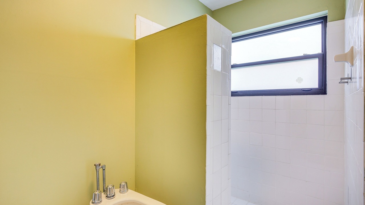 Photo of Bathroom in Coral Springs
